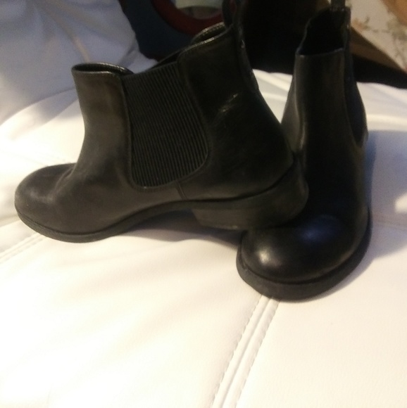 Shoes - Ankle boots